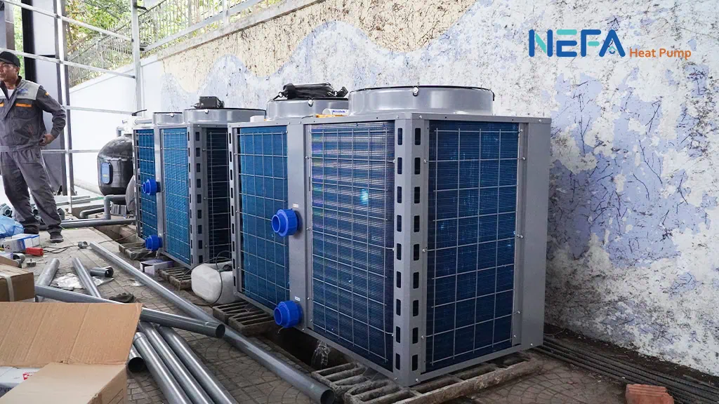 Máy nước nóng trung tâm là gì?